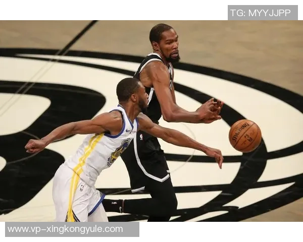 追梦回应球迷争执称对方辱骂我女人即将迎来第五个孩子的喜悦